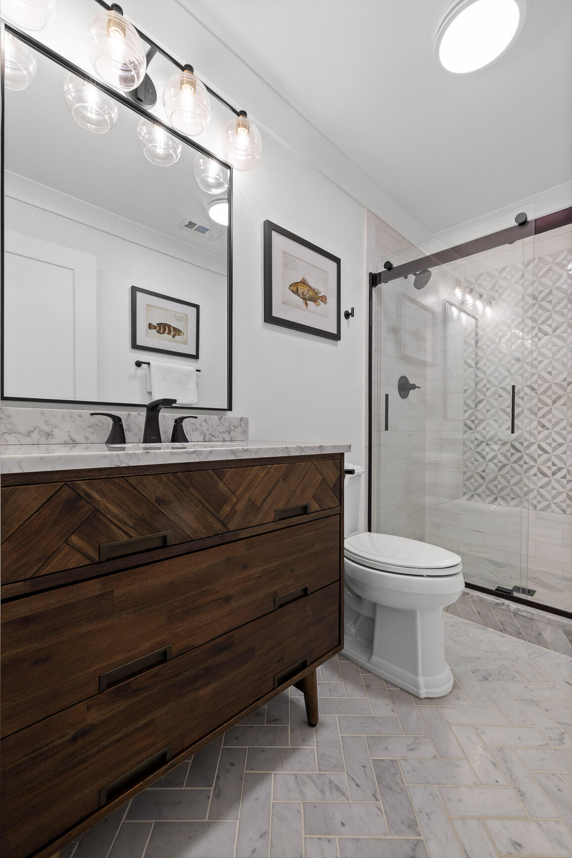 Spring City, Tennessee 37381, United States, 4 Bedrooms Bedrooms, ,4 BathroomsBathrooms,Residential,Active,233576