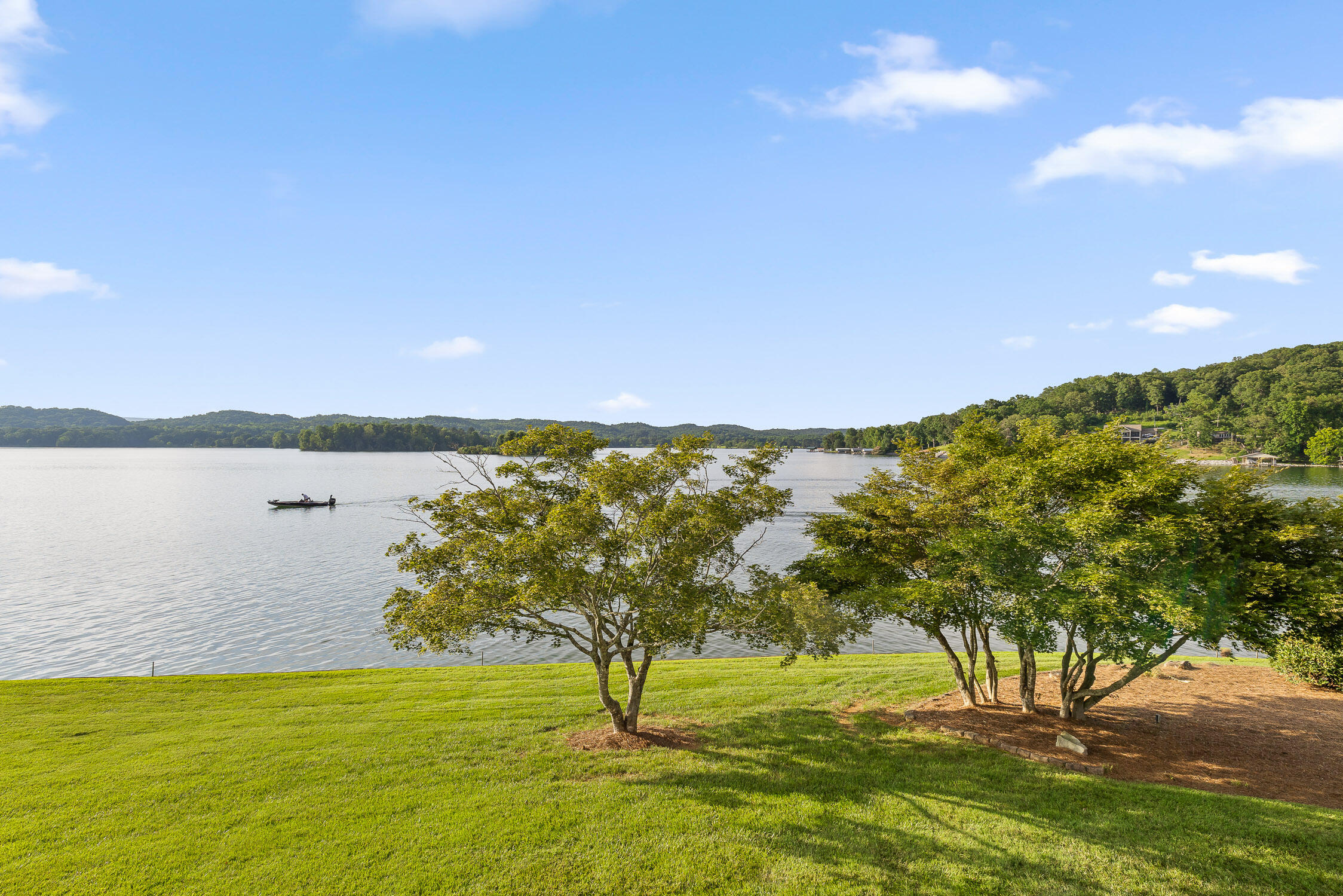 Spring City, Tennessee 37381, United States, 4 Bedrooms Bedrooms, ,4 BathroomsBathrooms,Residential,Active,233576