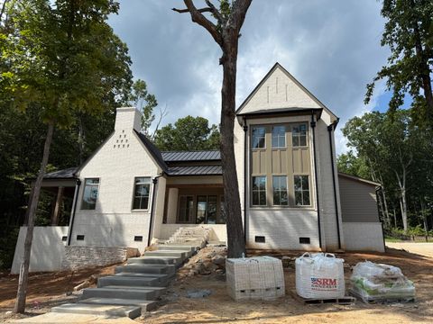 Photo of 7985 Mountain Laurel Trail, Signal Mountain, TN 37377 (MLS # 1518974)