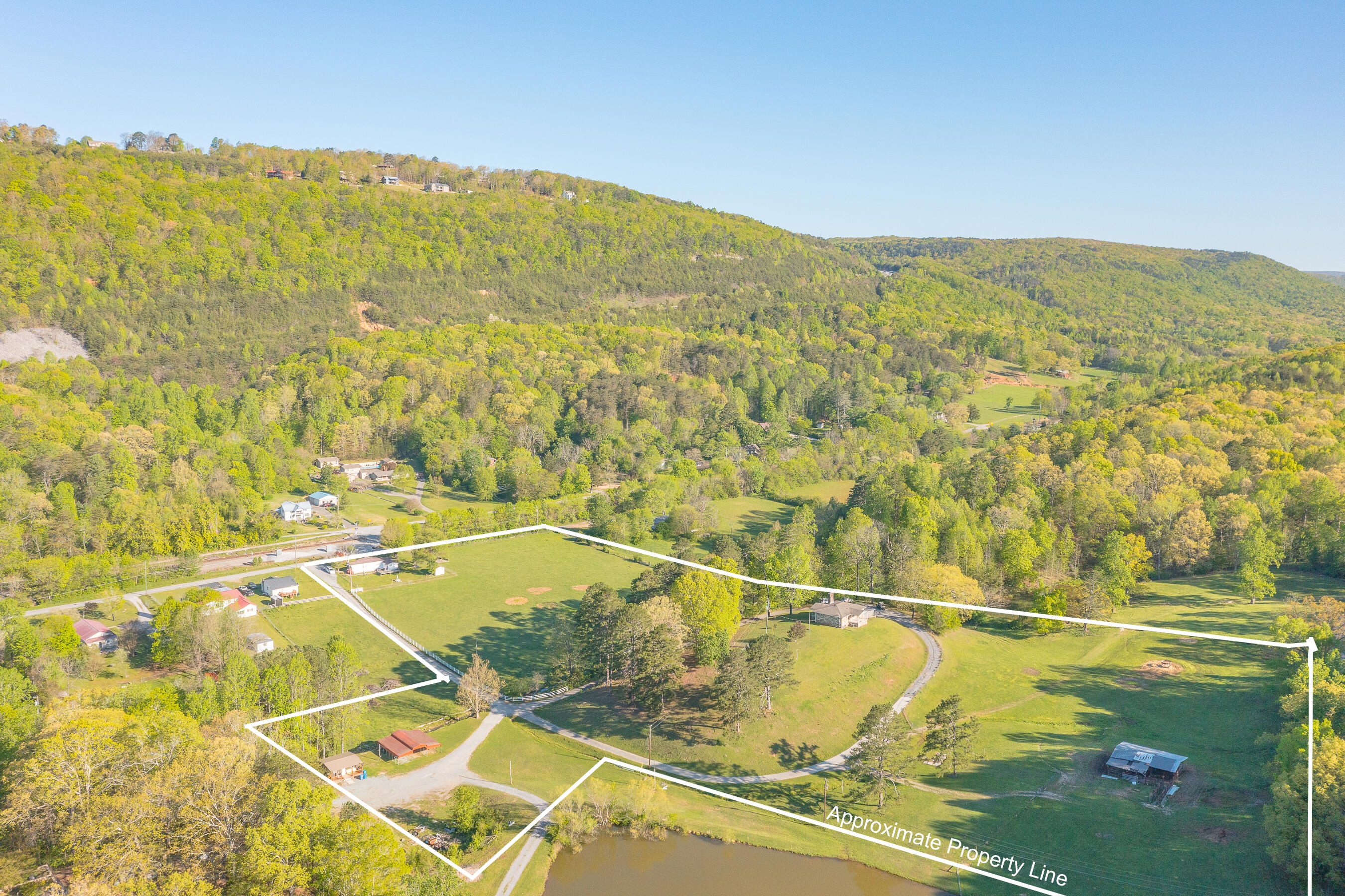 11954 Back Valley Road, Soddy Daisy, Tennessee image 7