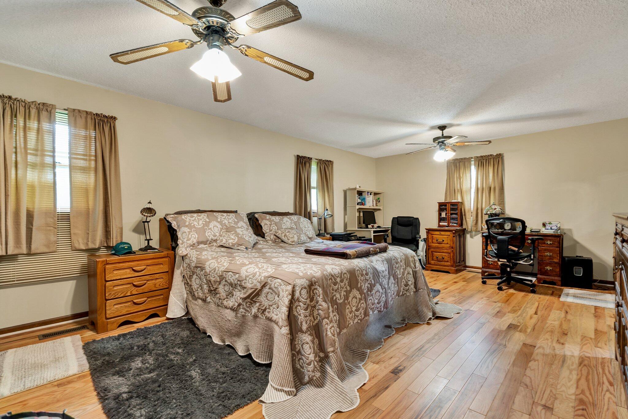 423 Hasty Drive, Tunnel Hill, Georgia image 20