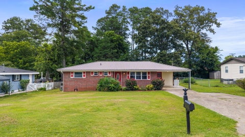 Photo of 26 Stovall Street, Fort Oglethorpe, GA 30742 (MLS # 1542883)