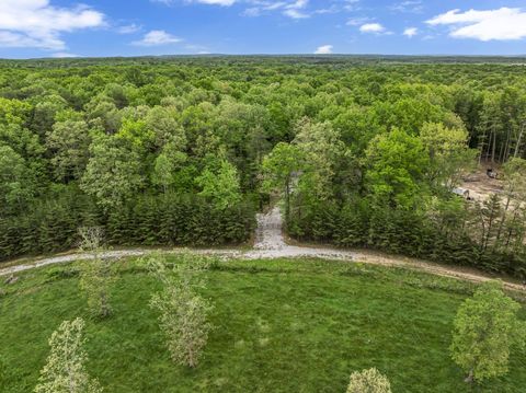 Photo of 1034 Gadsden Way, Spencer, TN 38585 (MLS # 1513493)