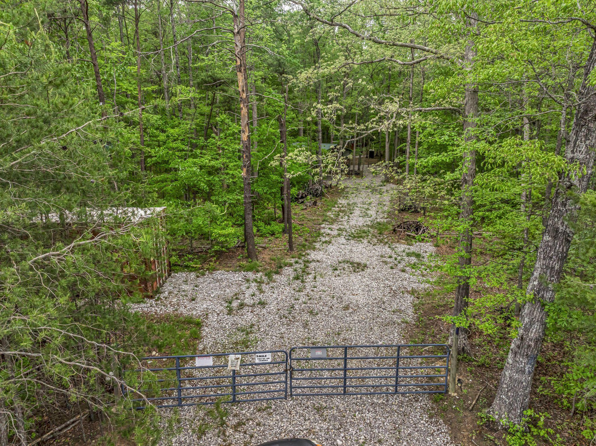 1034 Gadsden Way, Spencer, Tennessee image 16
