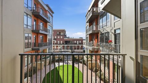 Tiny photo for 129 Walnut Street, Chattanooga, TN 37403 (MLS # 1527399)