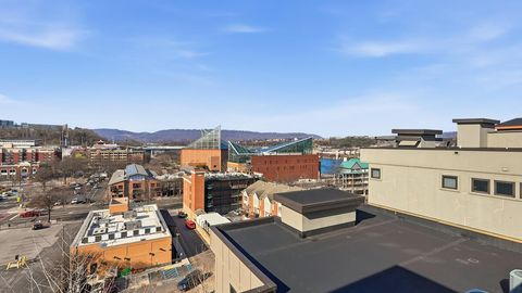 Tiny photo for 129 Walnut Street, Chattanooga, TN 37403 (MLS # 1527399)