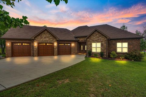 Photo of 135 Raulston Falls Road, Jasper, TN 37347 (MLS # 1521910)