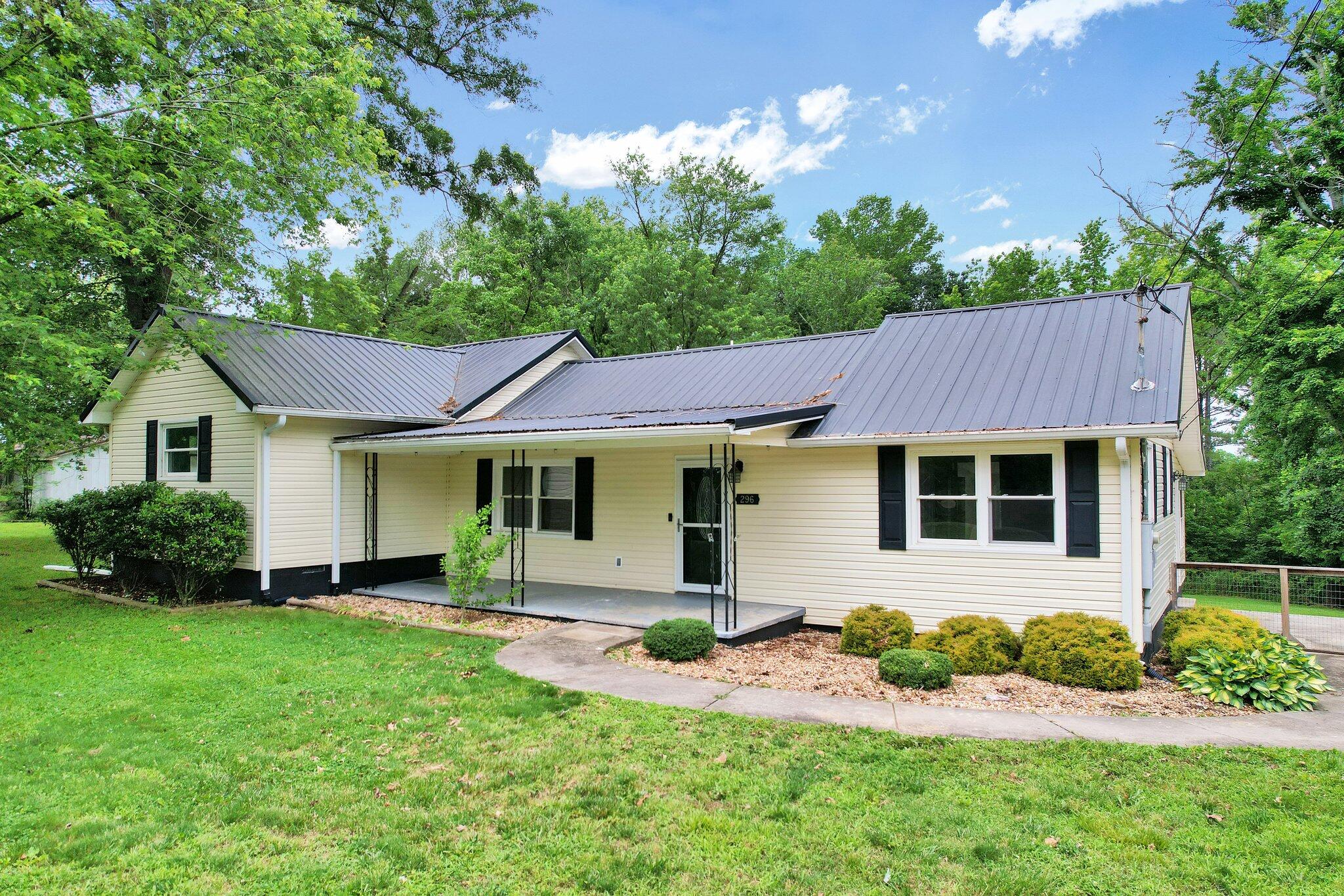 296 Hughes Lake Road, Cleveland, Tennessee image 2