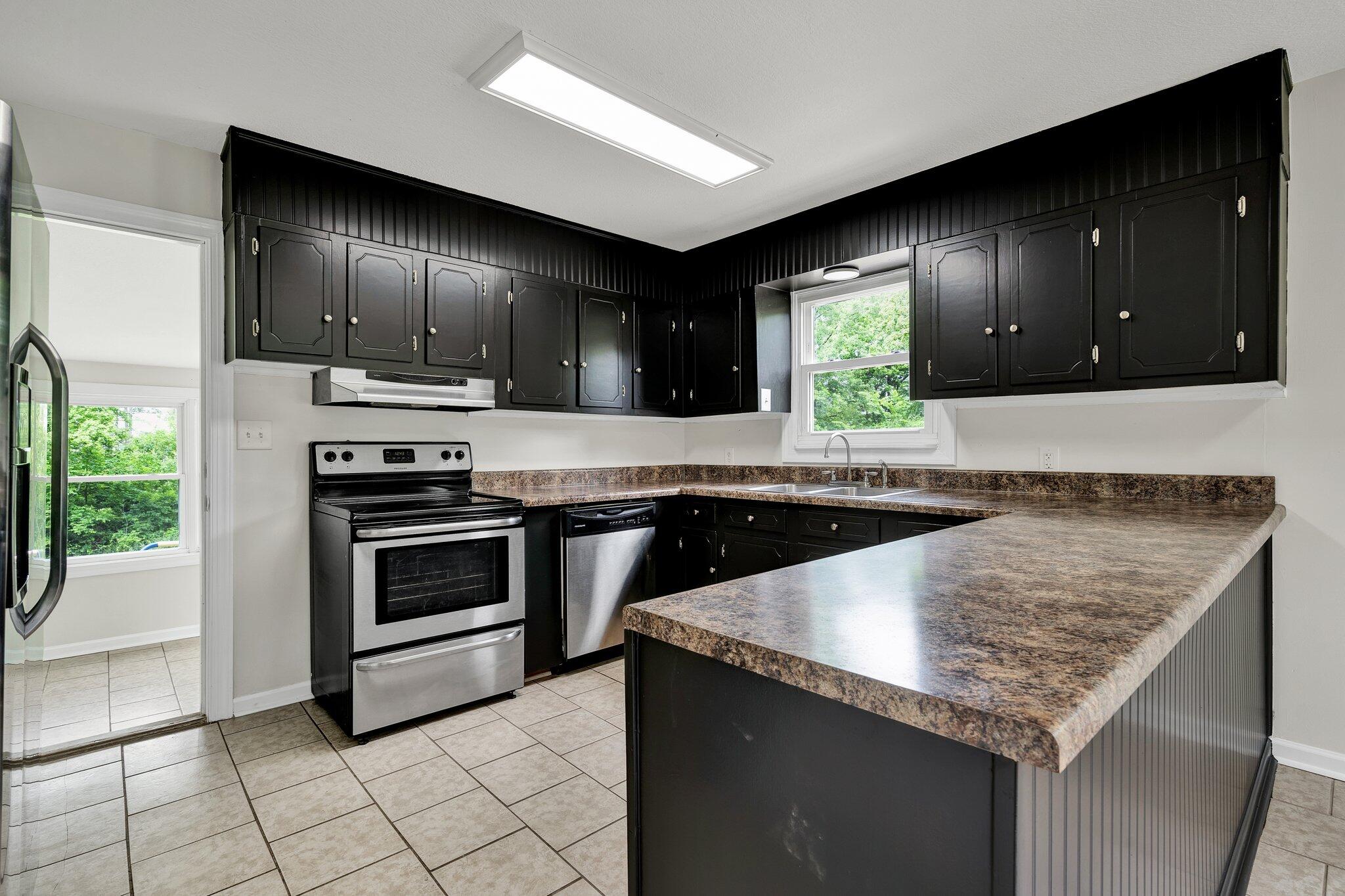 296 Hughes Lake Road, Cleveland, Tennessee image 10