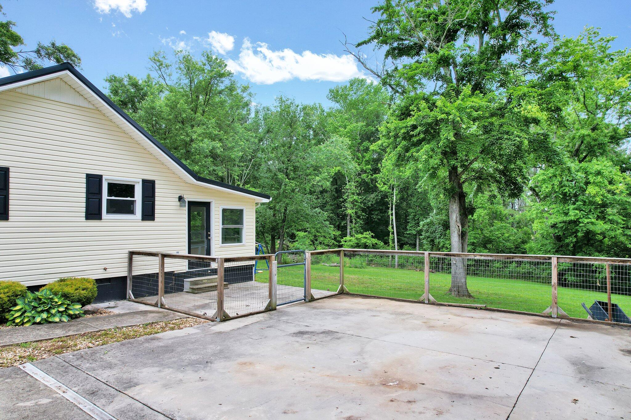 296 Hughes Lake Road, Cleveland, Tennessee image 28