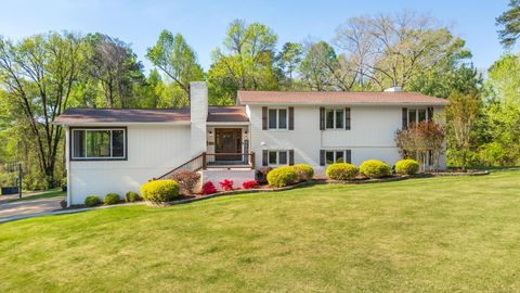Photo of 5600 Barrington Country Circle, Ooltewah, TN 37363 (MLS # 1532347)