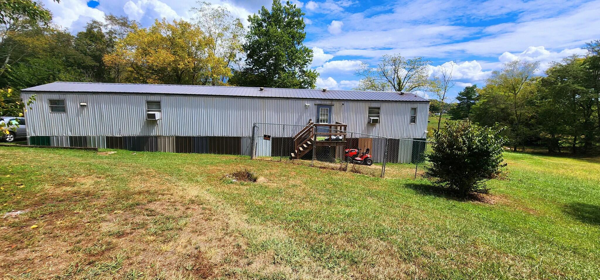 380 Saint Clair Street, Tracy City, Tennessee image 4