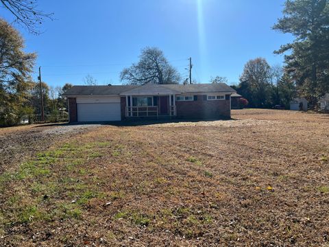 222 N Magnolia Street Whitwell TN 37397