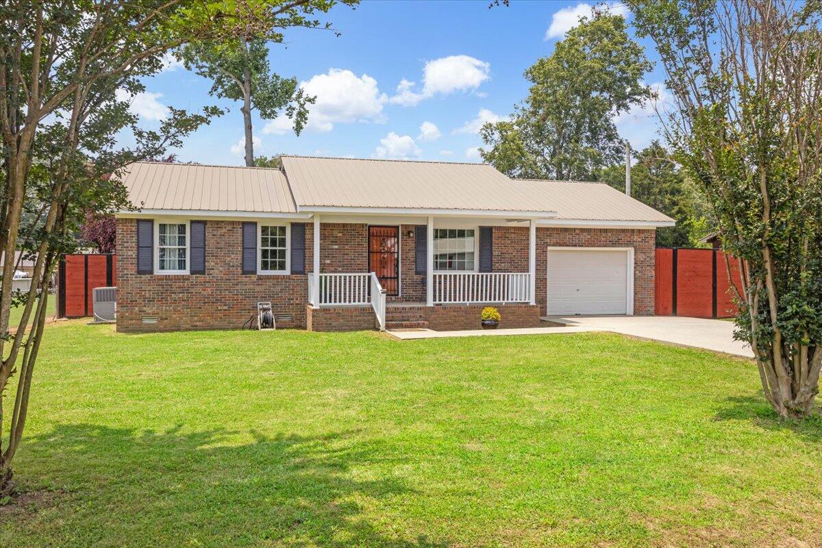 322 Beverly Street, Scottsboro, Alabama image 1