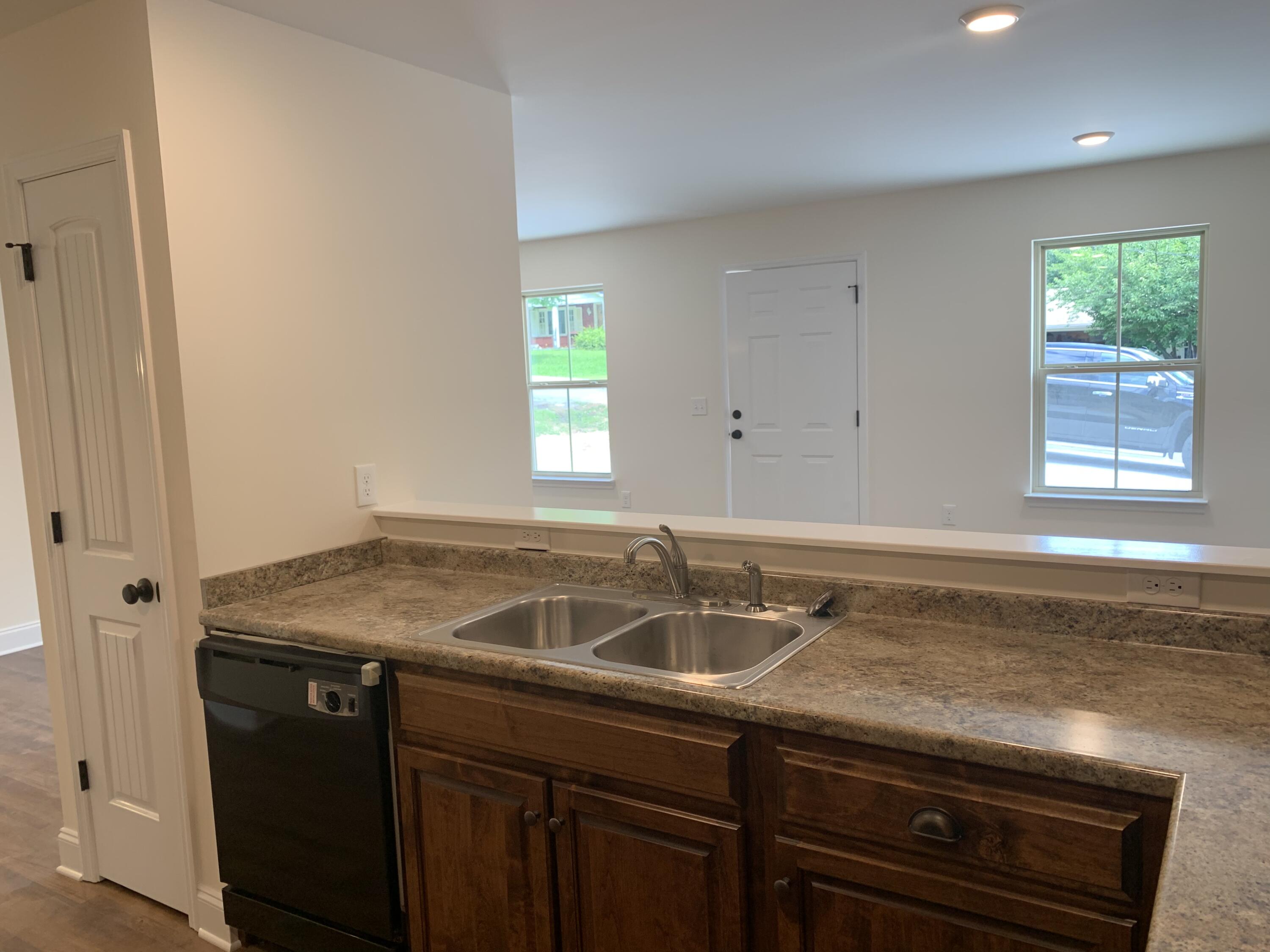 1395 Golf Drive SW 1395 & 1397