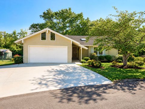 Photo of 210 Winding Creek Circle NW, Cleveland, TN 37312 (MLS # 1534921)