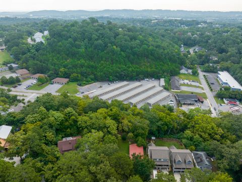 Tiny photo for 915 Dallas Road, Chattanooga, TN 37405 (MLS # 1361628)