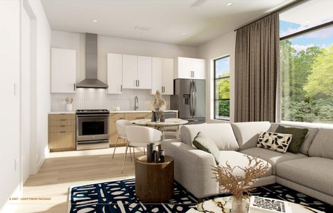 Tiny photo for 3231 St. Elmo Avenue #305, Chattanooga, TN 37408 (MLS # 1510761)