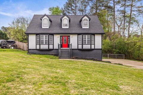 Homes For Sale - 262 Crestwood Drive<br/> Ringgold, GA 30736