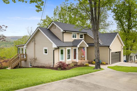 Photo of 5977 Crestview Drive, Hixson, TN 37343 (MLS # 1519685)