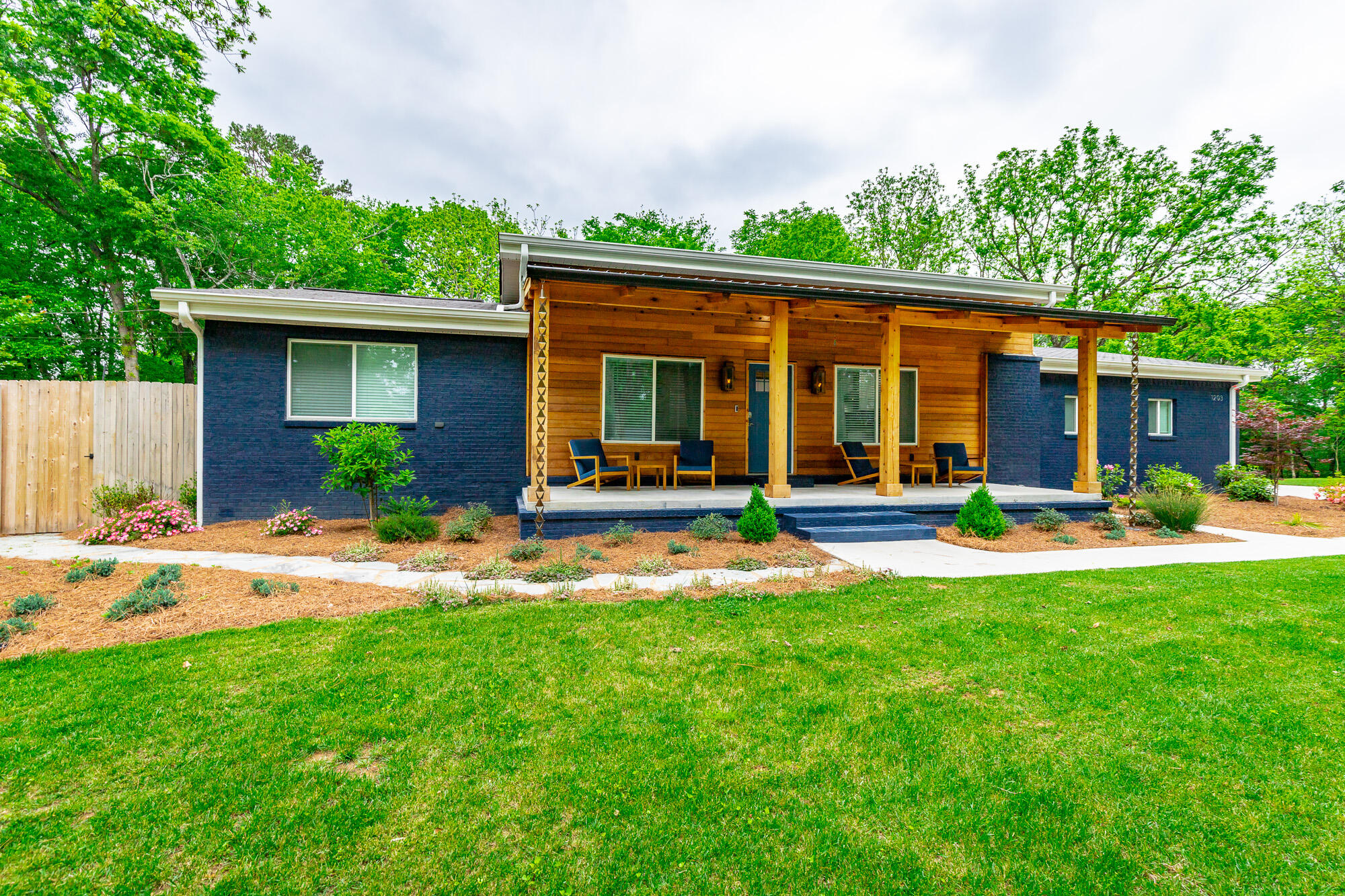 1203 Thomas Lane, Hixson, Tennessee image 2