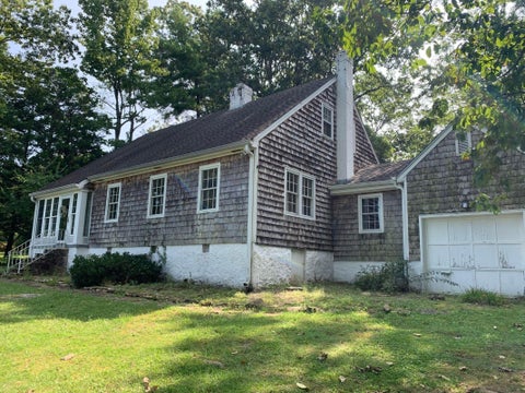 Photo of 103 E Palisades Drive, Signal Mountain, TN 37377 (MLS # 1535776) Photo of 103 E Palisades Drive, Signal Mountain, TN 37377 (MLS # 1535776)