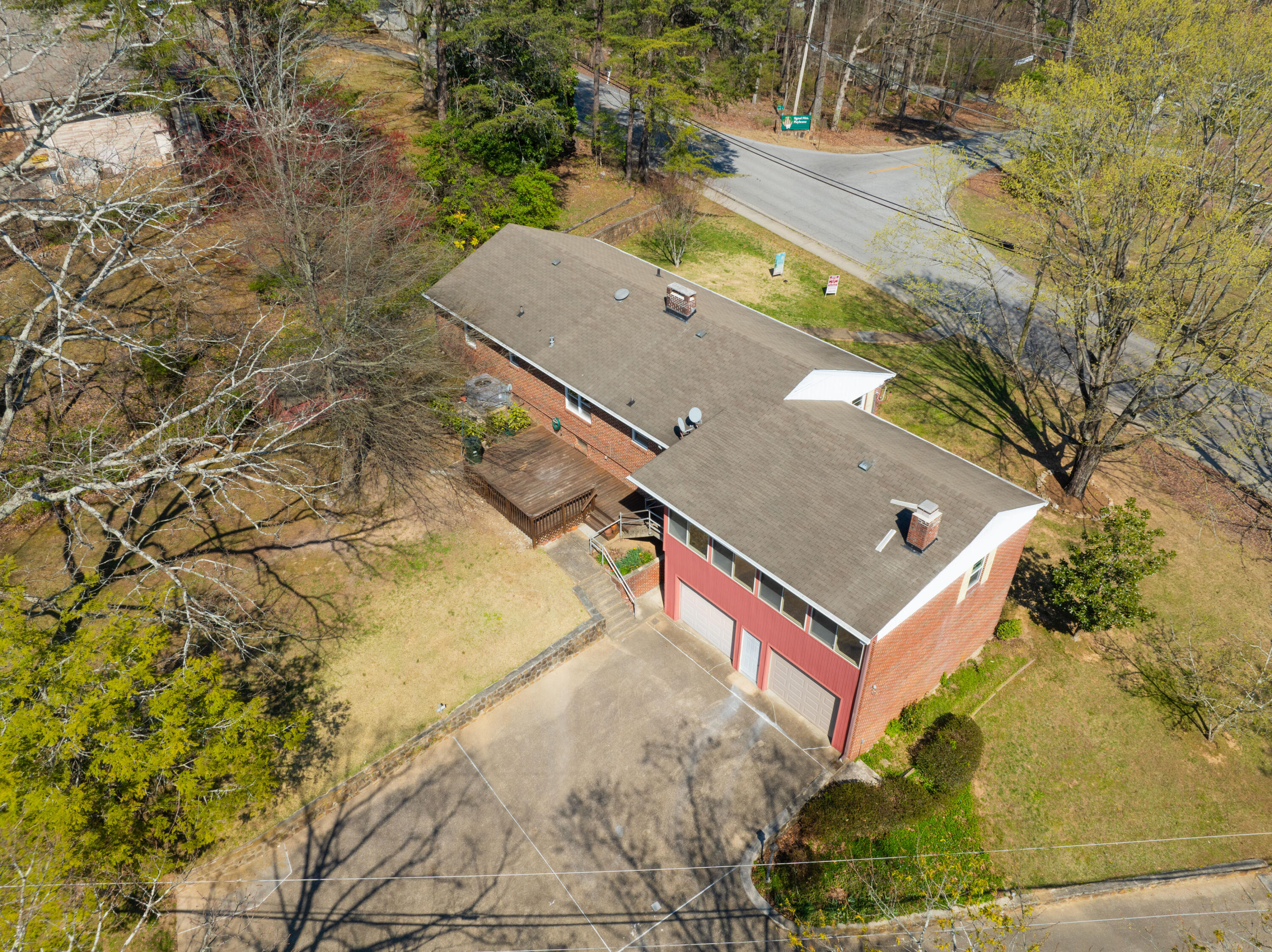 1109 James Boulevard, Signal Mountain, Tennessee image 25