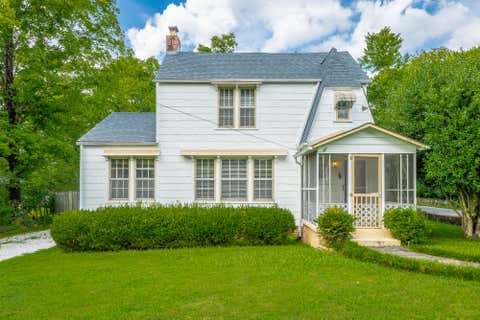 Photo of 113 Narragansette Avenue, Chattanooga, TN 37415 (MLS # 1540378)