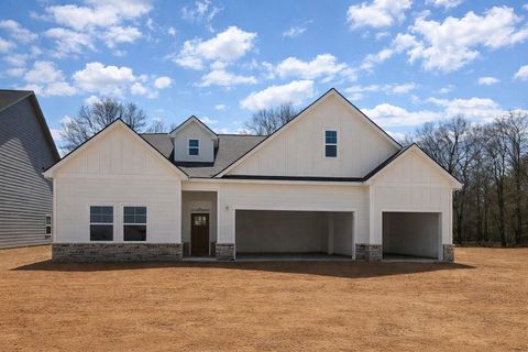 Homes For Sale - 5927 Hightower Drive<br/> Hixson, TN 37343