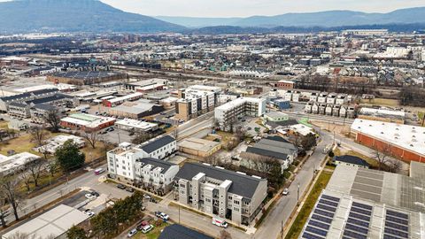 Tiny photo for 1445 Fagan Street, Chattanooga, TN 37408 (MLS # 1527968)