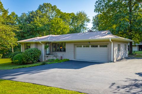 2014 Albermarle Drive Hixson TN 37343