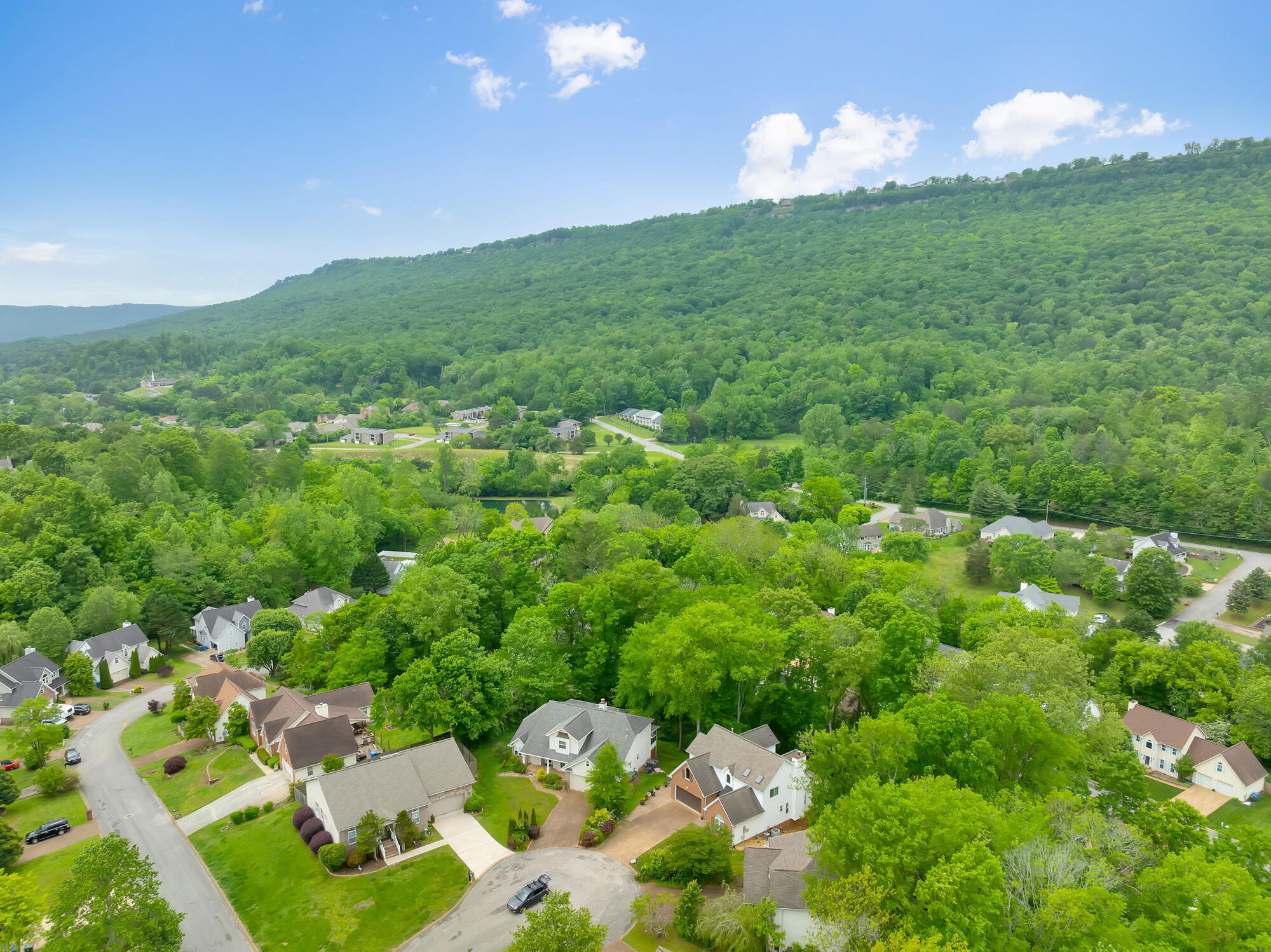 802 Creek Overlook Road, Chattanooga, Tennessee image 36