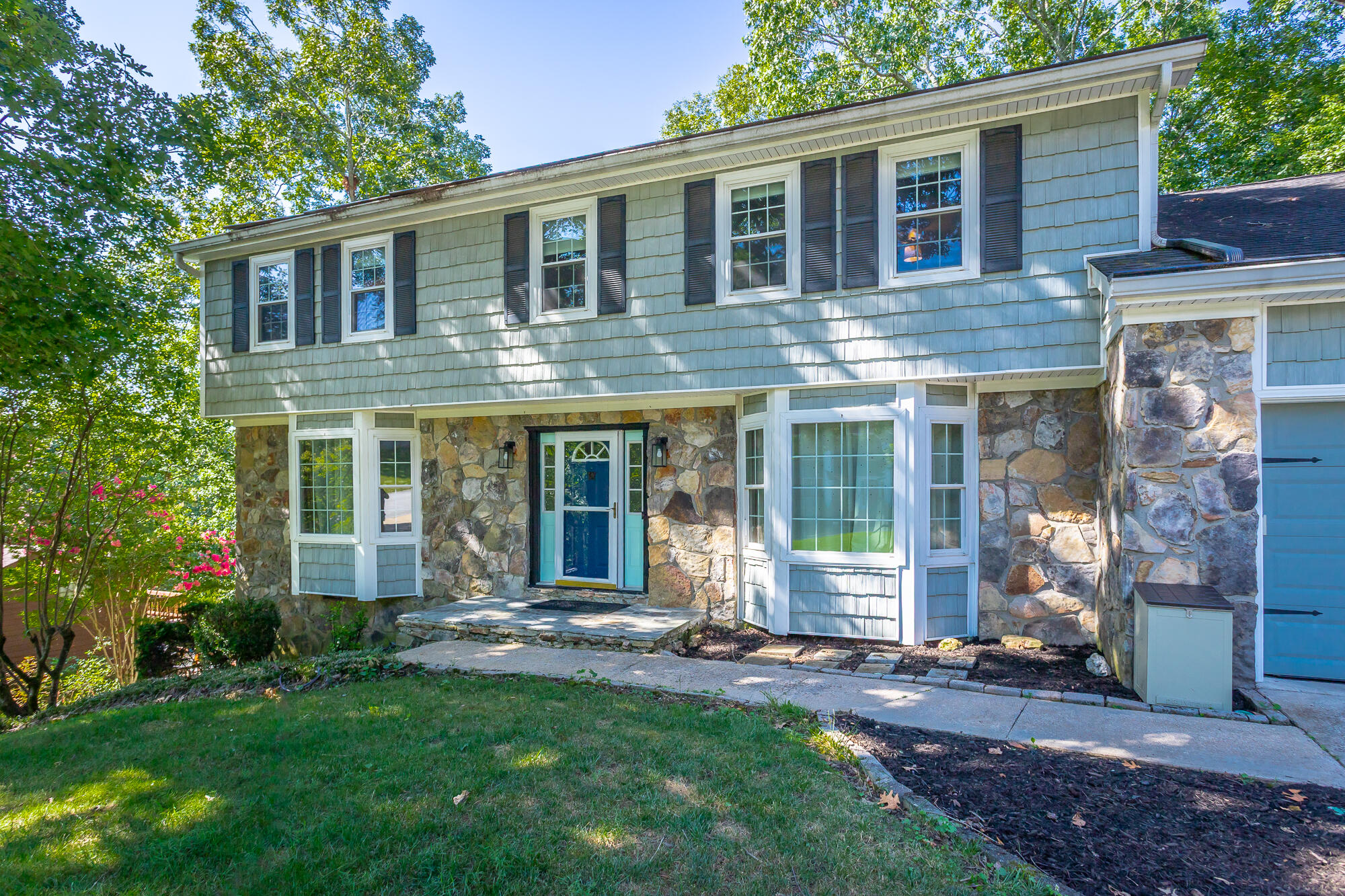 1808 Colonial Shores Drive