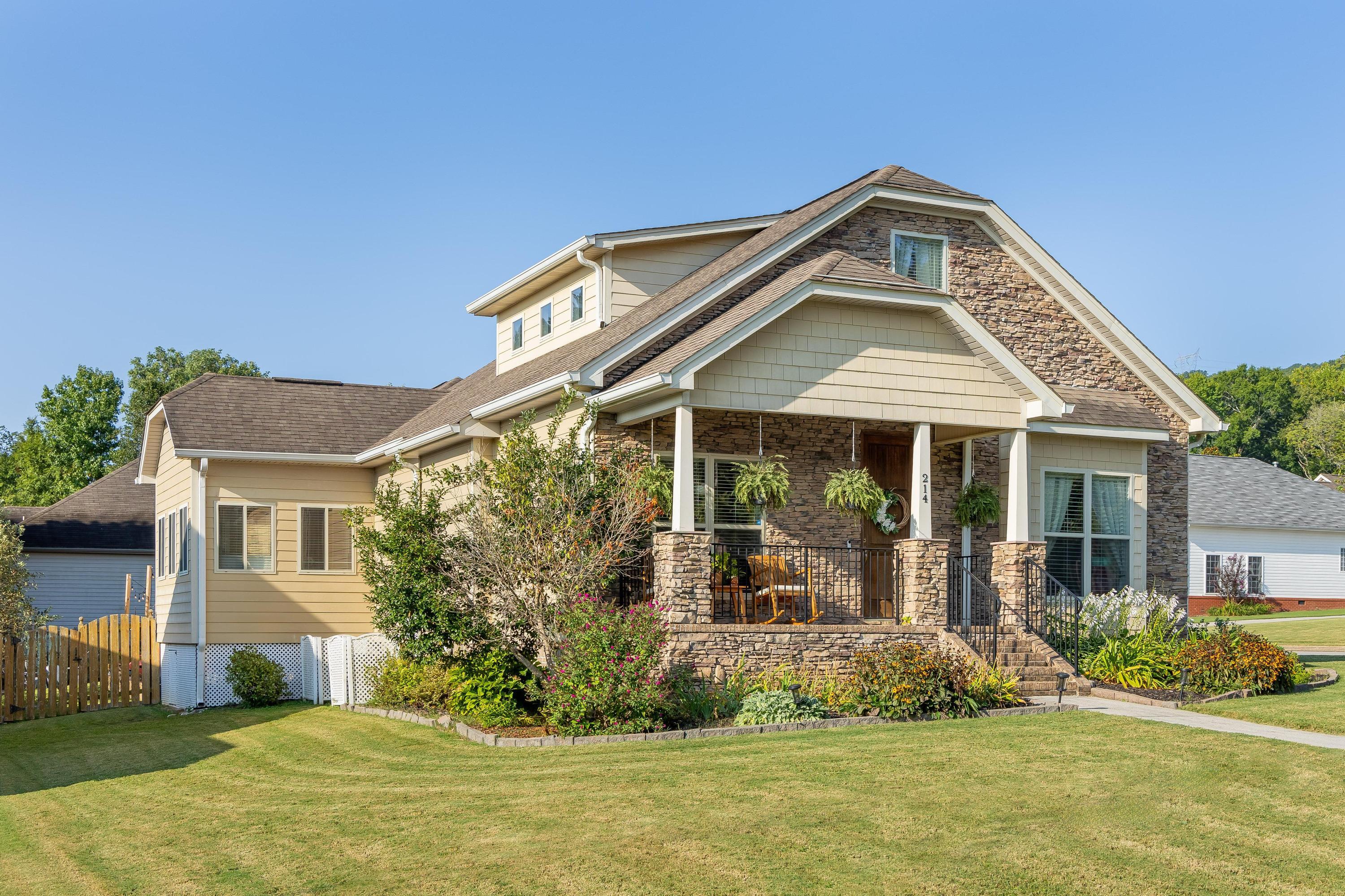 214 Cox Lane, Soddy Daisy, Tennessee image 2