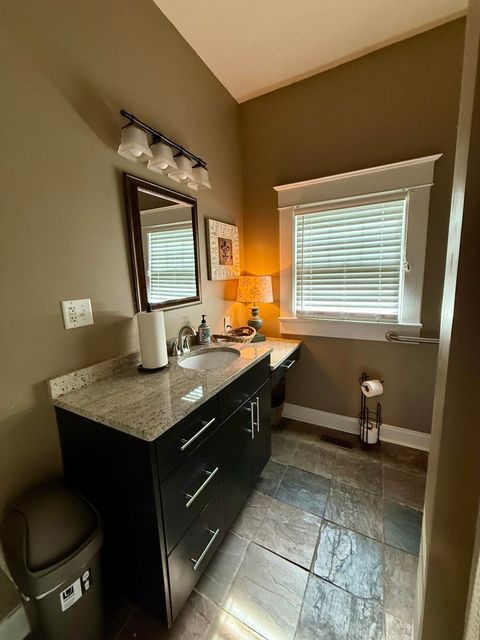 Tiny photo for 1307 Hixson Pike, Chattanooga, TN 37405 (MLS # 1524814)