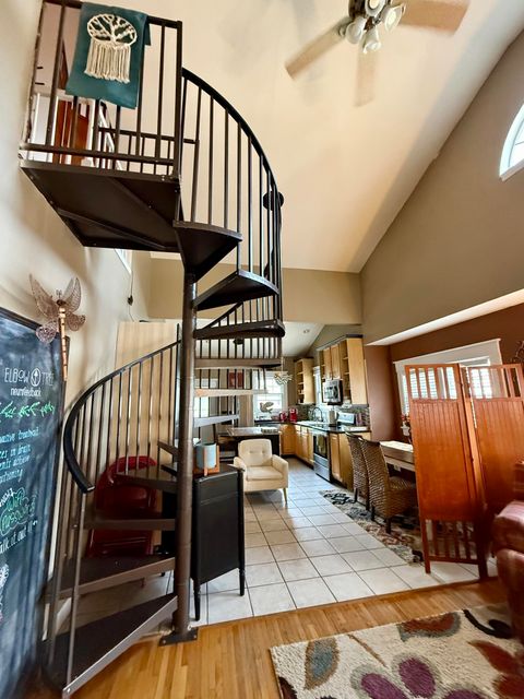 Tiny photo for 1307 Hixson Pike, Chattanooga, TN 37405 (MLS # 1524814)