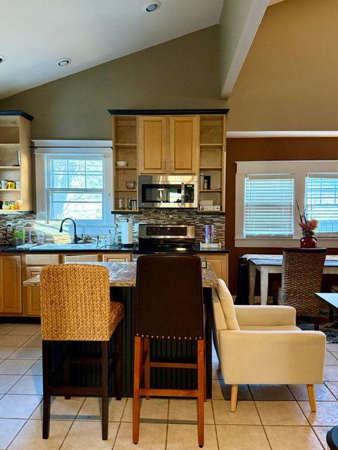 Tiny photo for 1307 Hixson Pike, Chattanooga, TN 37405 (MLS # 1524814)