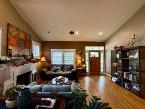 Tiny photo for 1307 Hixson Pike, Chattanooga, TN 37405 (MLS # 1524814)