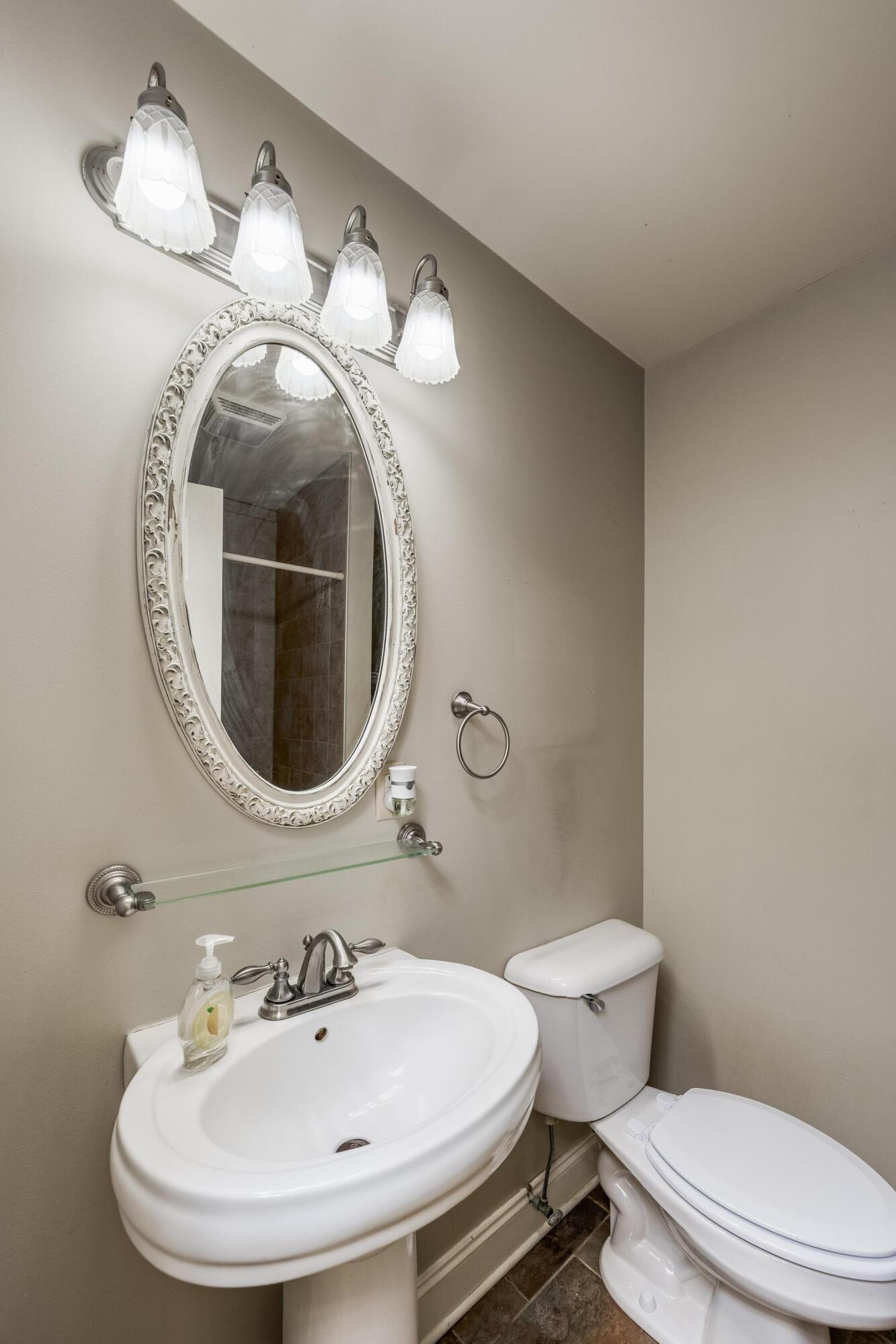 5715 Edgmon Road, Ooltewah, Tennessee image 32