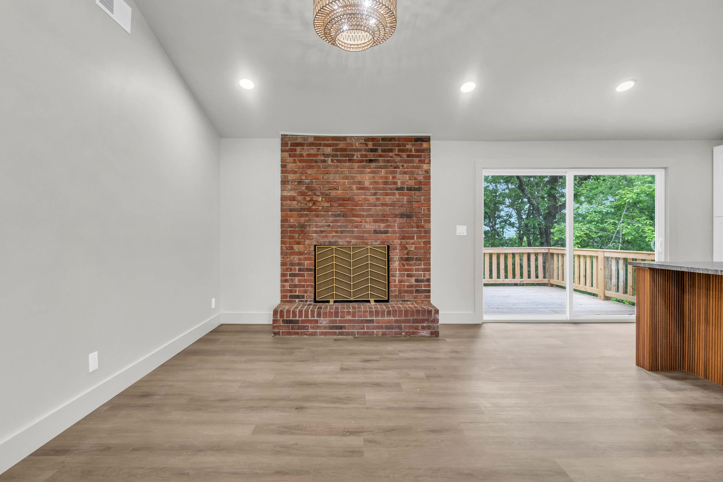 5951 Crestview Drive