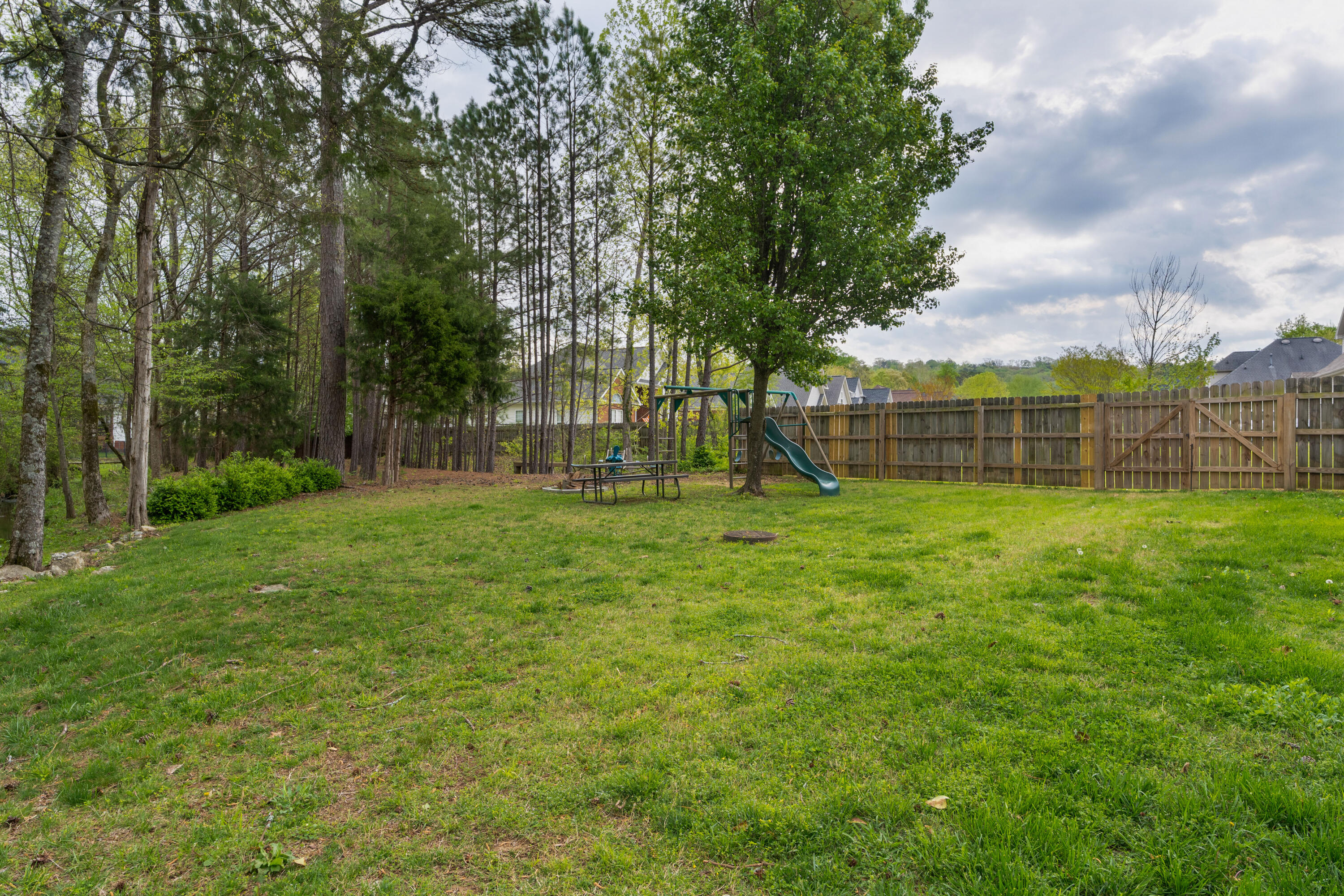 8583 Pershing Road, Chattanooga, Tennessee image 46