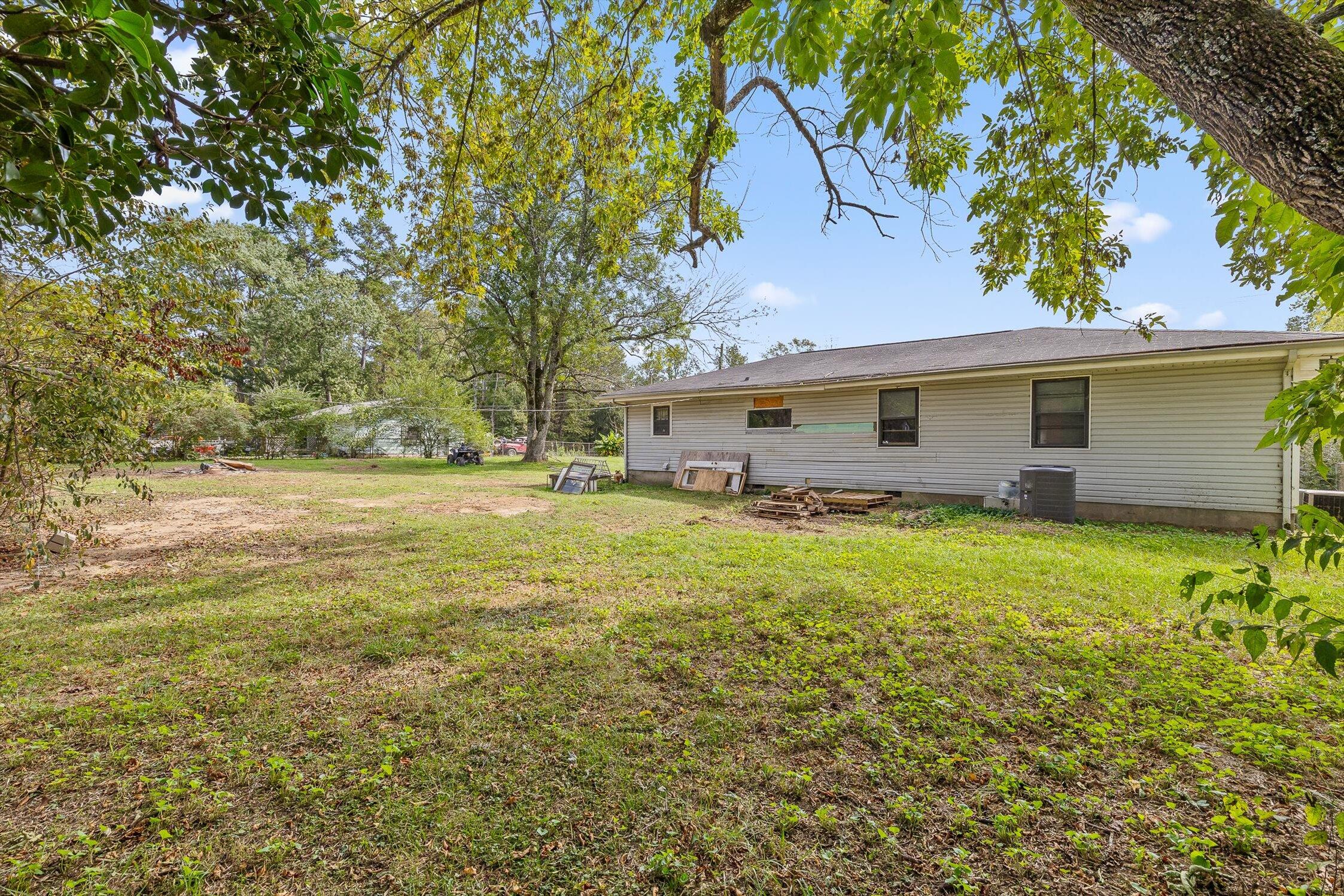 Ringgold, Georgia 30736, United States, 2 Bedrooms Bedrooms, ,1 BathroomBathrooms,Residential,Pending,231666