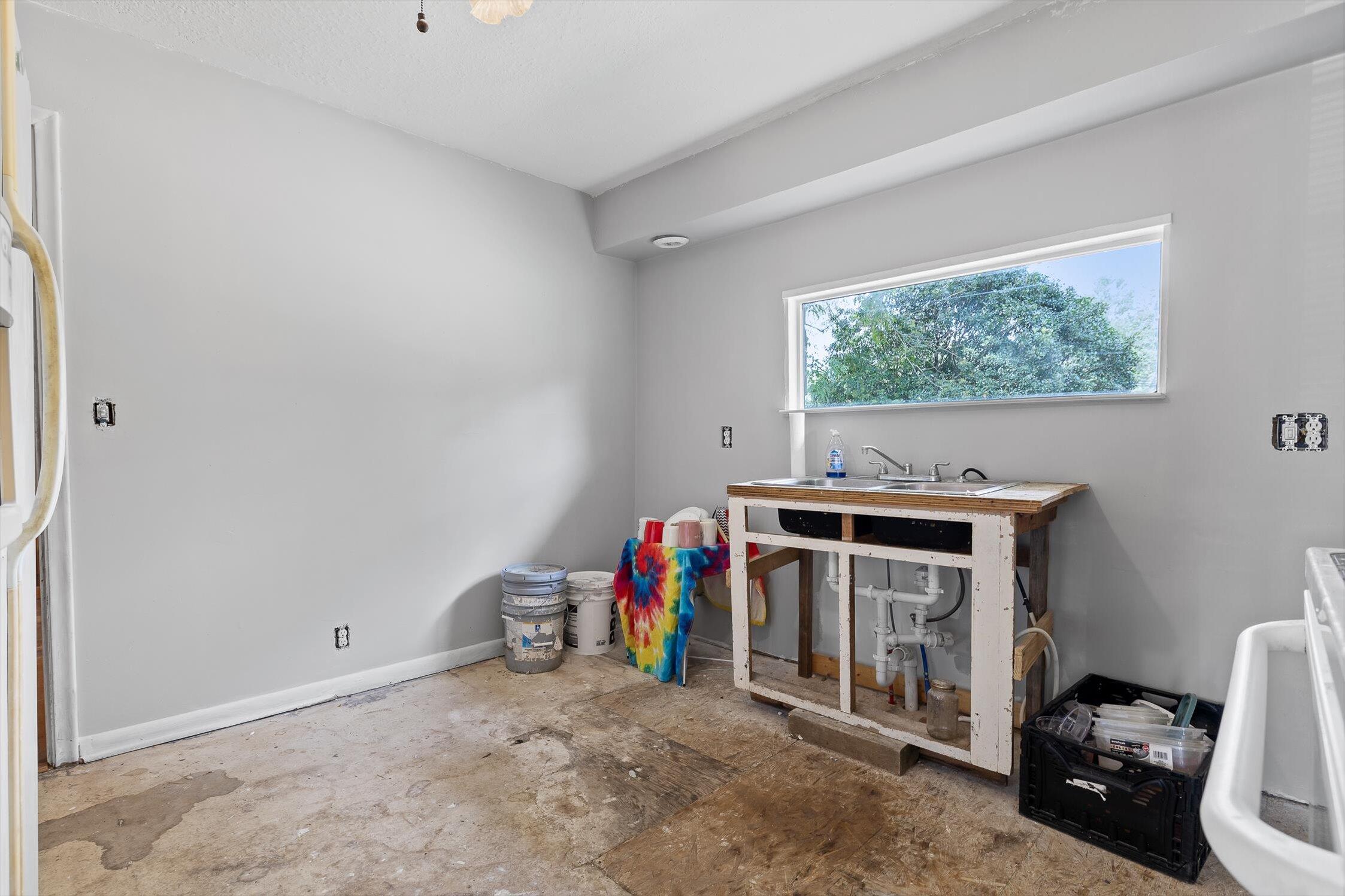 Ringgold, Georgia 30736, United States, 2 Bedrooms Bedrooms, ,1 BathroomBathrooms,Residential,Pending,231666