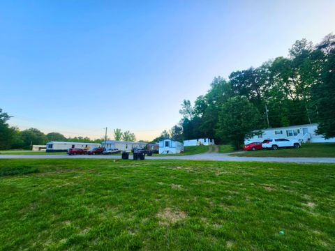 Tiny photo for 1841 Main Street, Jasper, TN 37347 (MLS # 1512405)