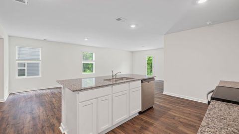 Tiny photo for 171 Evergreen Circle, Rossville, GA 30741 (MLS # 1527656)