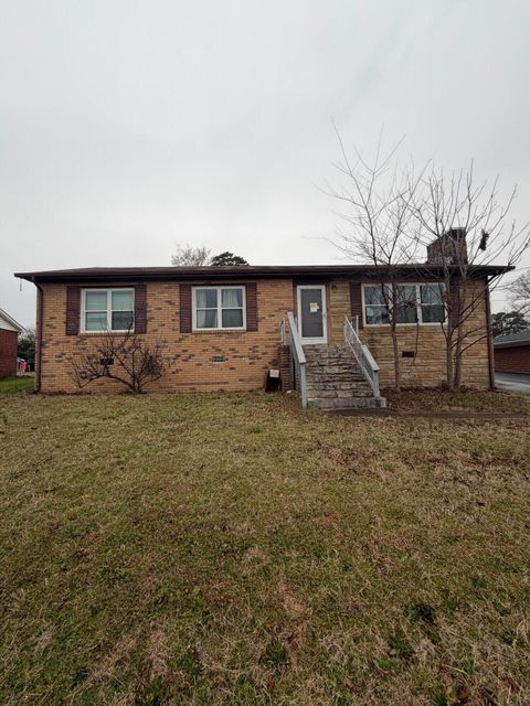 Photo of 805 Woodland Drive, Rossville, GA 30741 (MLS # 1531521)