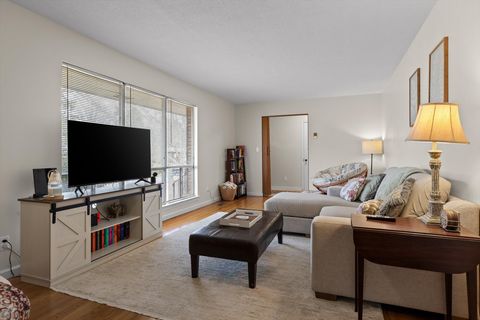 Tiny photo for 2316 Mark Lane, Chattanooga, TN 37421 (MLS # 1527574)