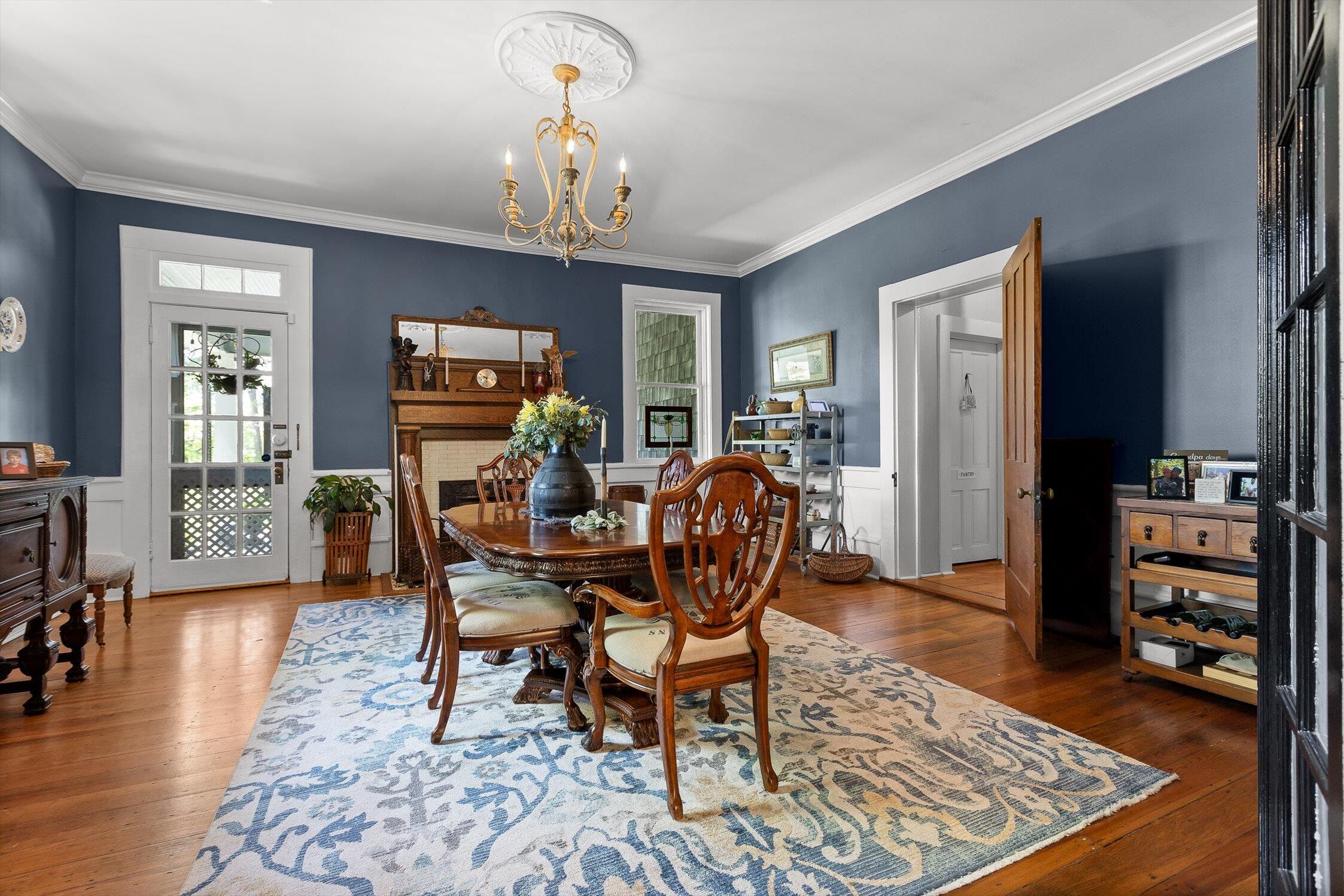 Lafayette, Georgia 30728, United States, 4 Bedrooms Bedrooms, ,2 BathroomsBathrooms,Residential,Active,112209