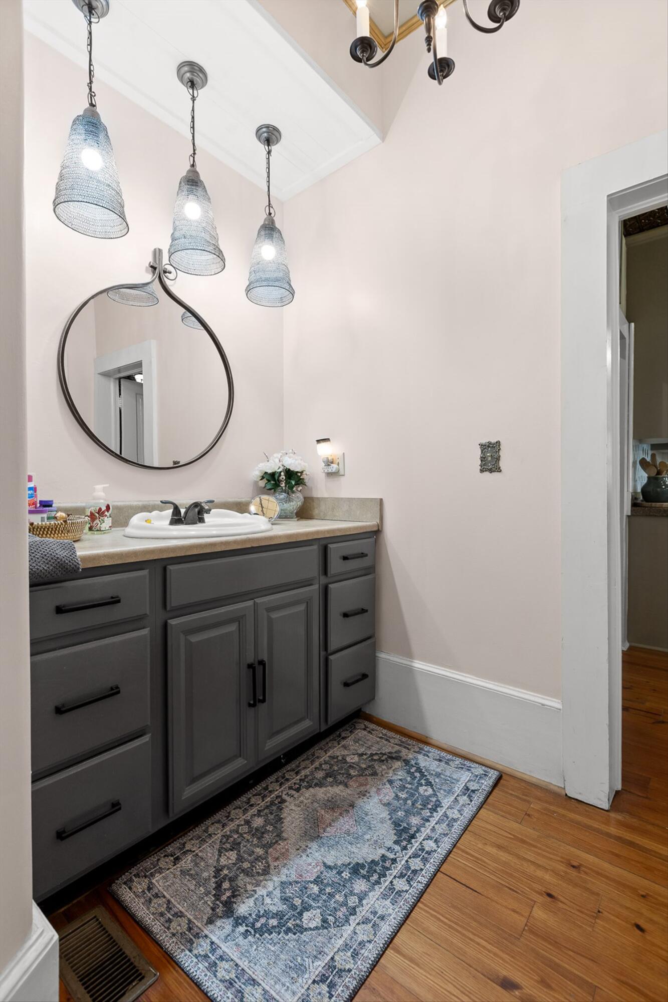 Lafayette, Georgia 30728, United States, 4 Bedrooms Bedrooms, ,2 BathroomsBathrooms,Residential,Active,112209