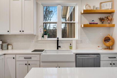 Tiny photo for 493 Ladd Avenue, Chattanooga, TN 37405 (MLS # 1525827)